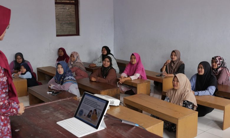 UMBS Luncurkan Program “Modern English” untuk Ibu Muda, Dorong Rumah Jadi Bilingual!